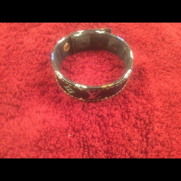 Authentic Louis Vuitton Multicolor Bracelet - Picture 1 of 12